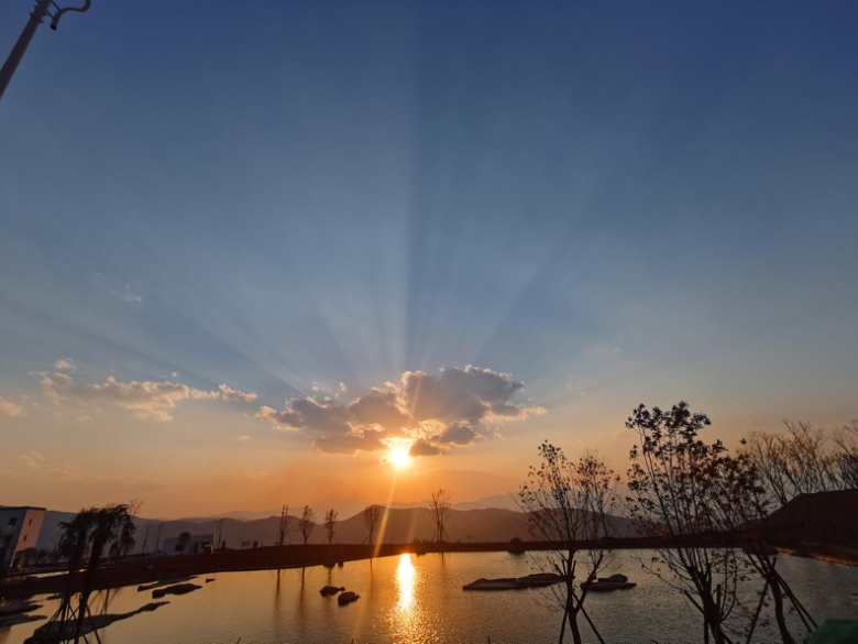 1617272436484033.png 50.png